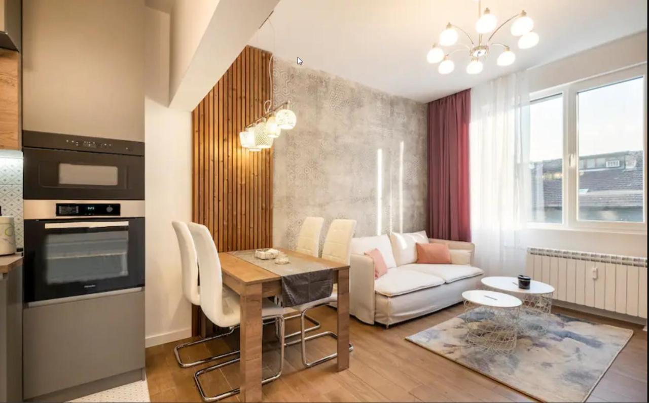 Stylish 1Bdr Central Apartment Sofia Bagian luar foto
