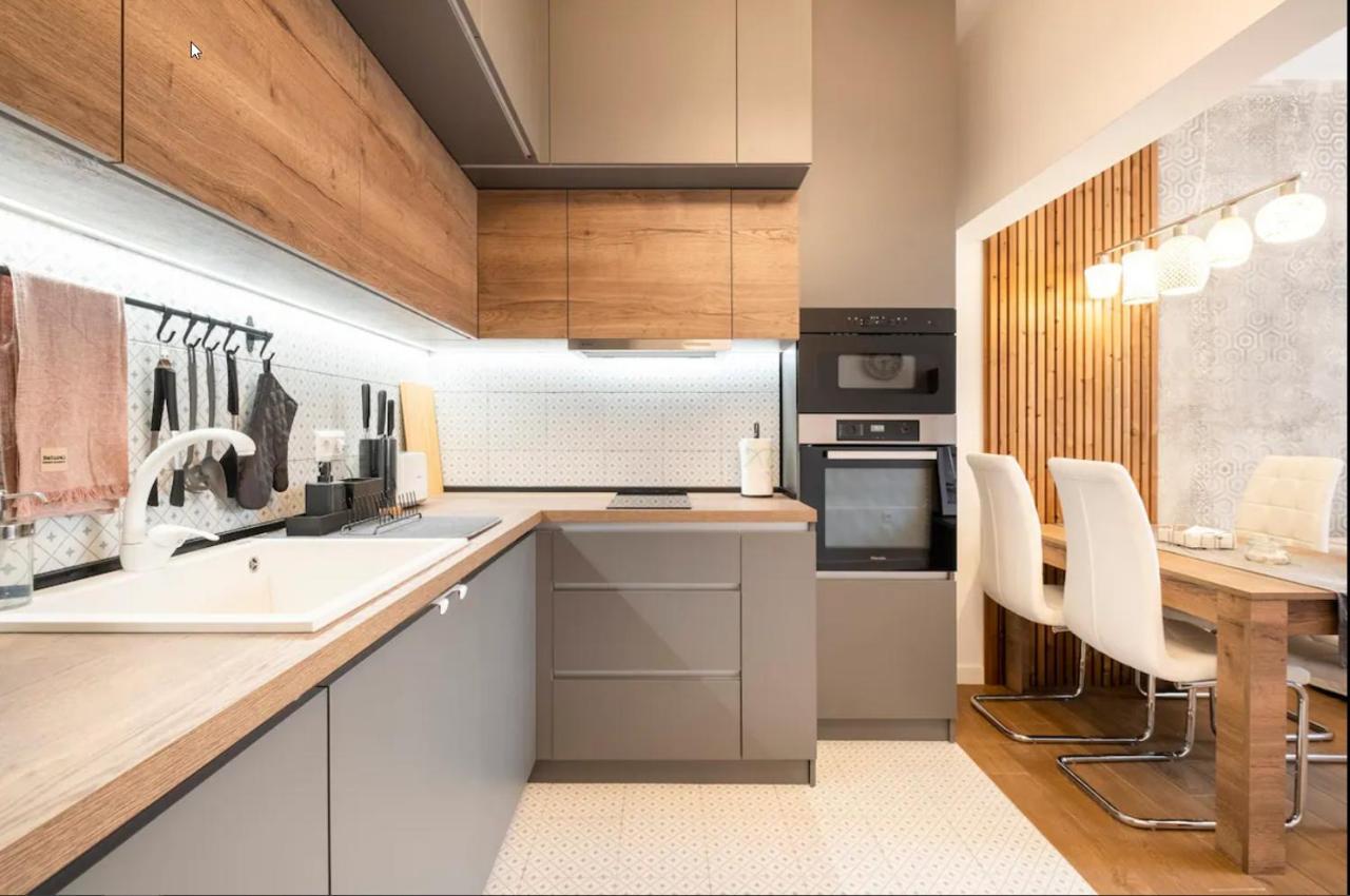 Stylish 1Bdr Central Apartment Sofia Bagian luar foto